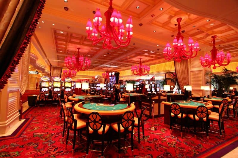 Slot Makinesi Stratejileri: Kazanma İhtimalini Artırma Yolları